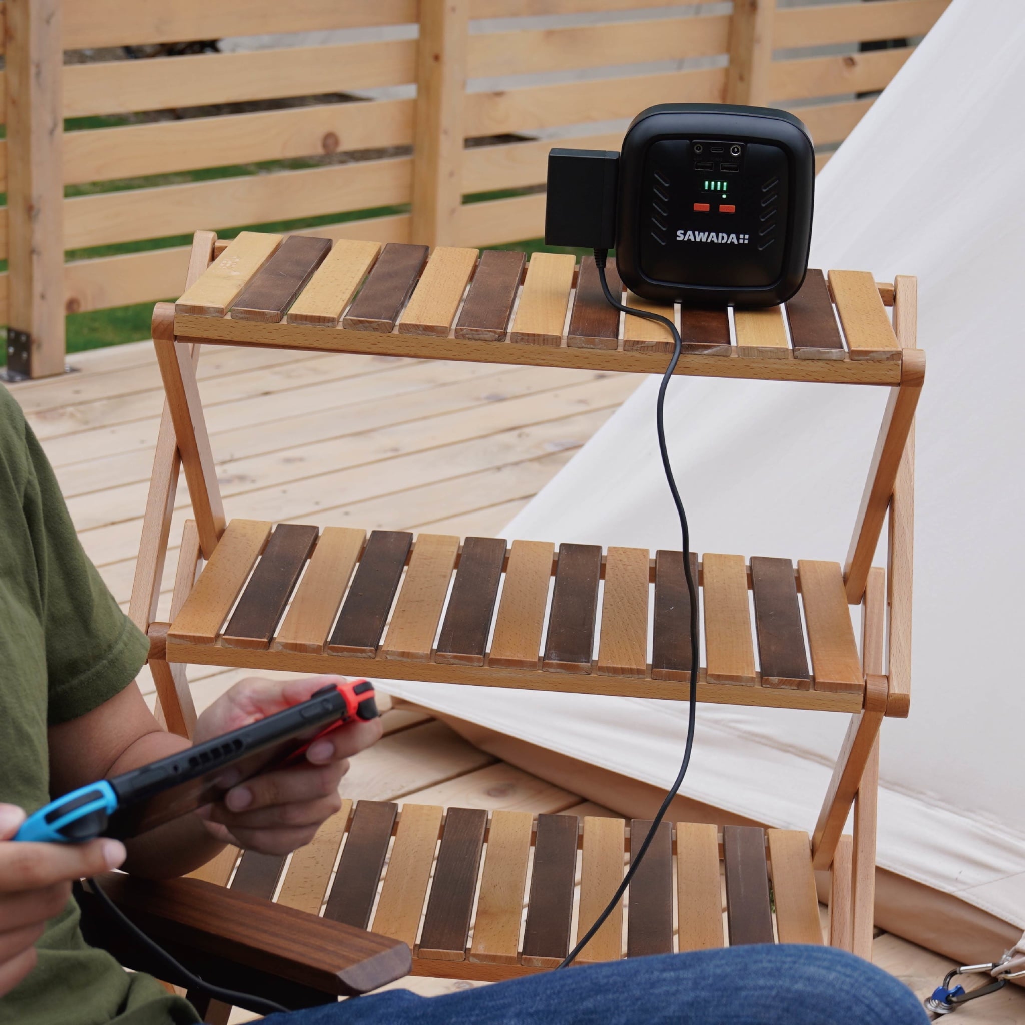 SAWADAコンパクトバッテリー LEDライト付き（ブラック）AC電圧 100V